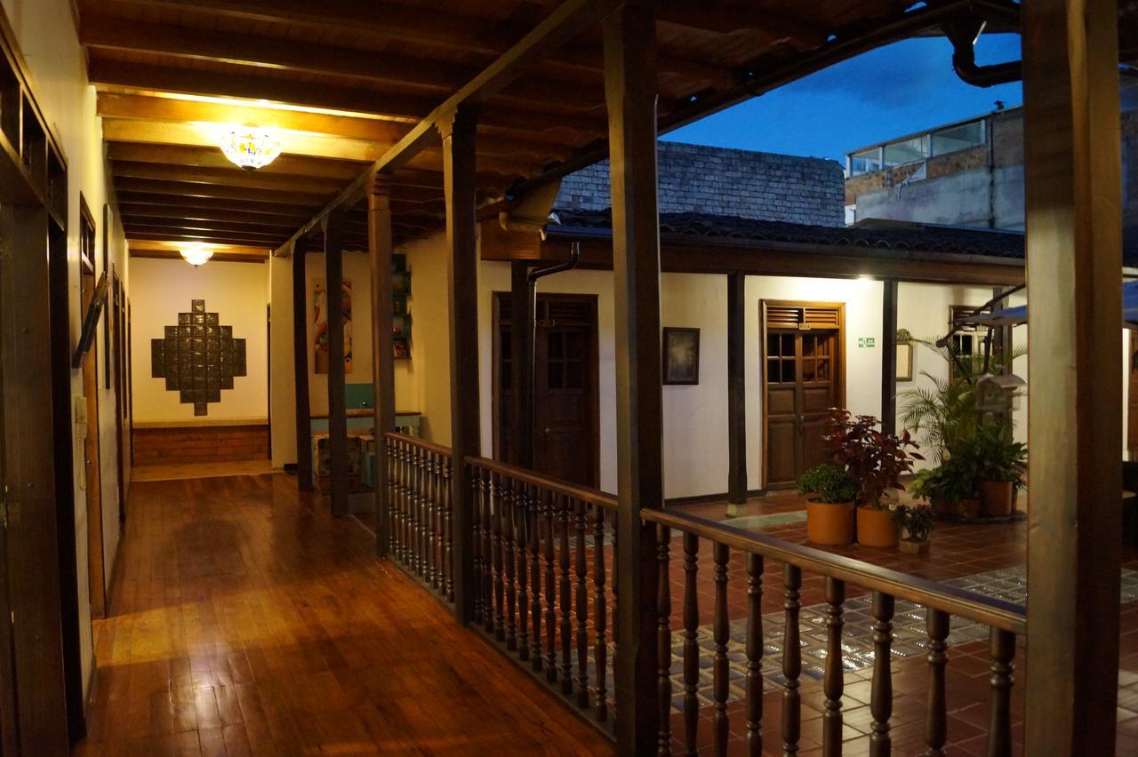 Hotel Colonial Andino - Parque Principal De Pitalito Exteriér fotografie